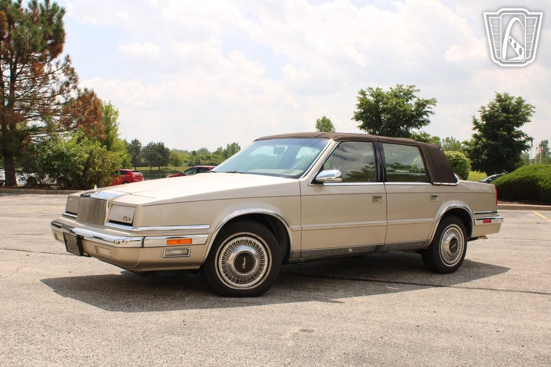 1989 Chrysler New Yorker - Image 3 of 12