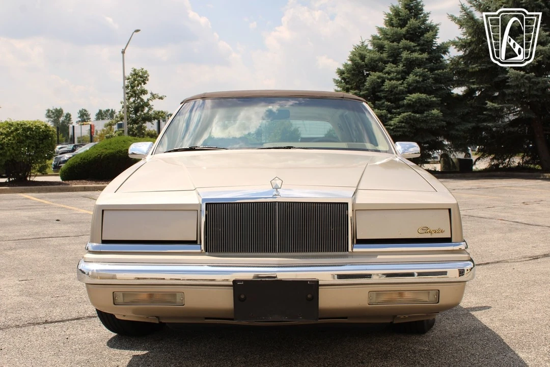 1989 Chrysler New Yorker - Image 6 of 12