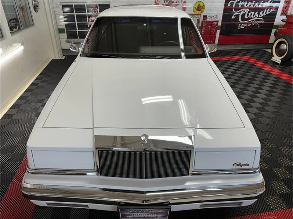 1989 Chrysler New Yorker - Image 5 of 31