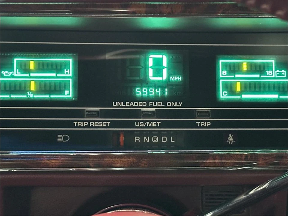 1989 Chrysler New Yorker - Image 22 of 31