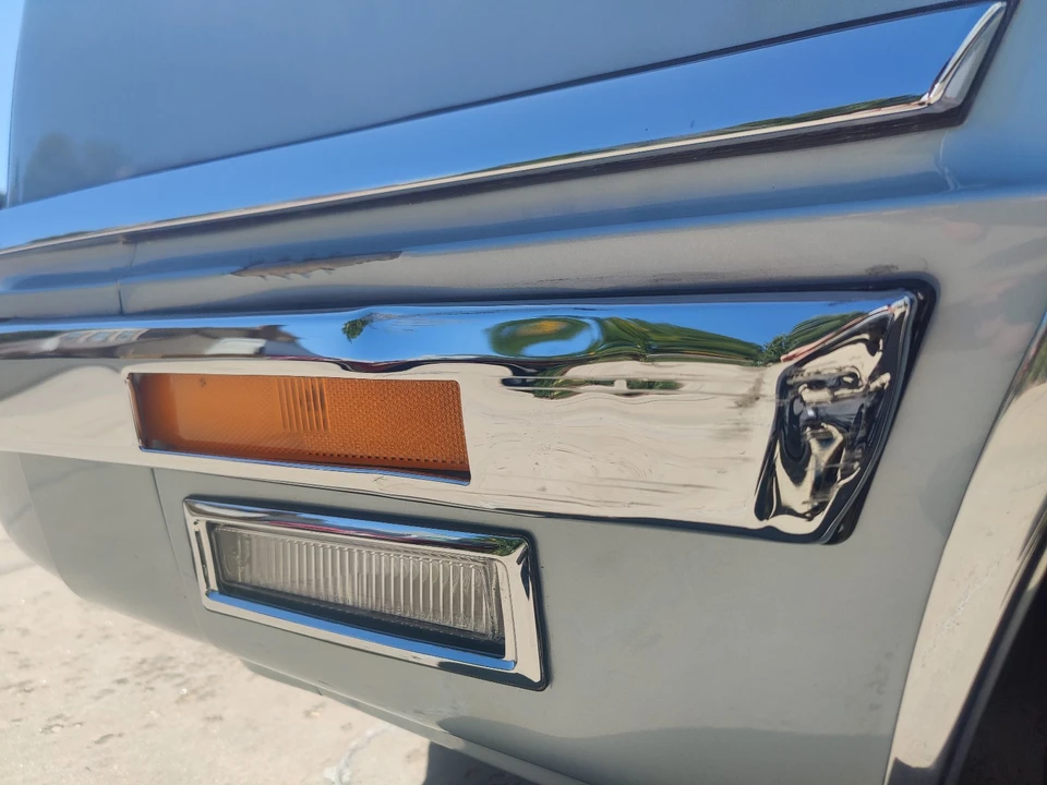 1989 Chrysler New Yorker - Image 15 of 30