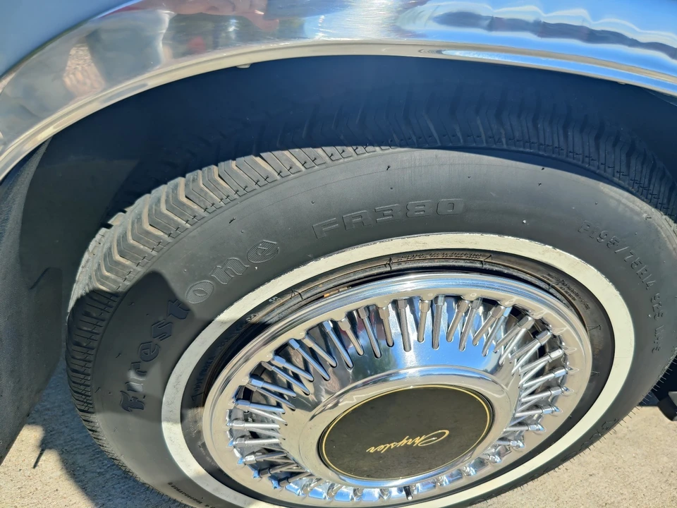 1989 Chrysler New Yorker - Image 19 of 30