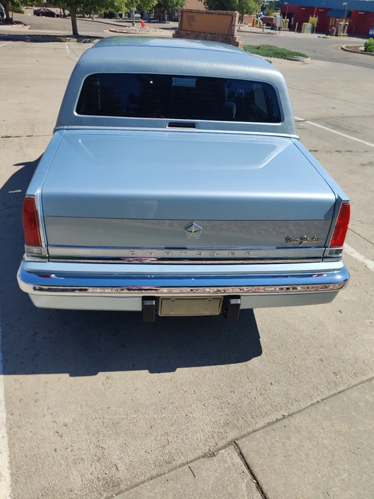1989 Chrysler New Yorker - Image 9 of 31