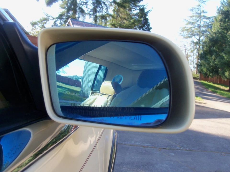 1989 Chrysler TC by Maserati - Image 19 of 31