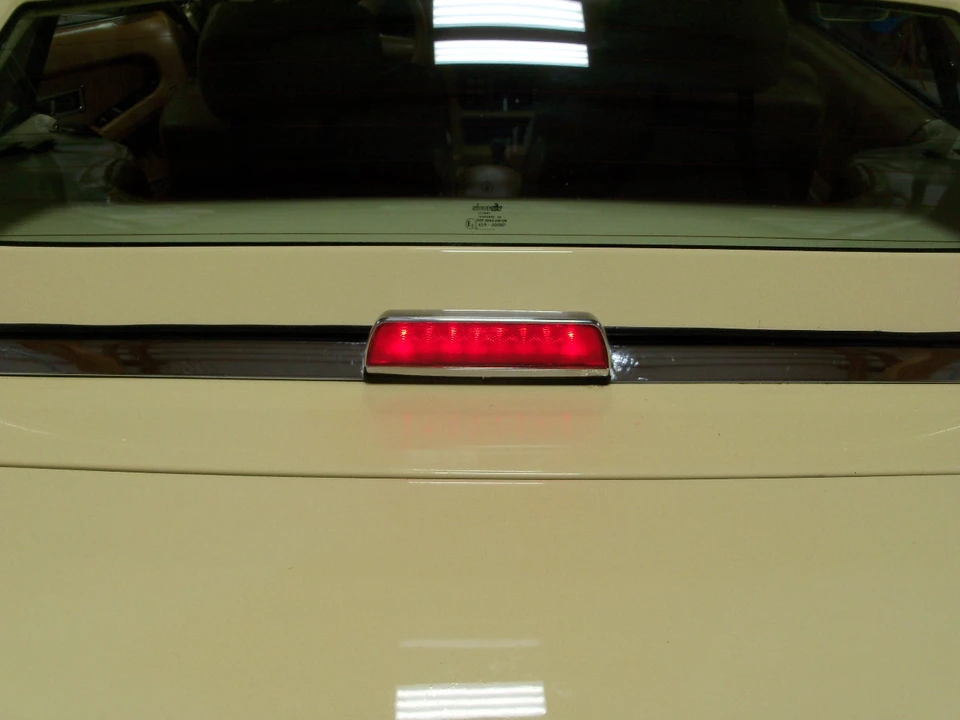 1989 Chrysler TC by Maserati - Image 24 of 31