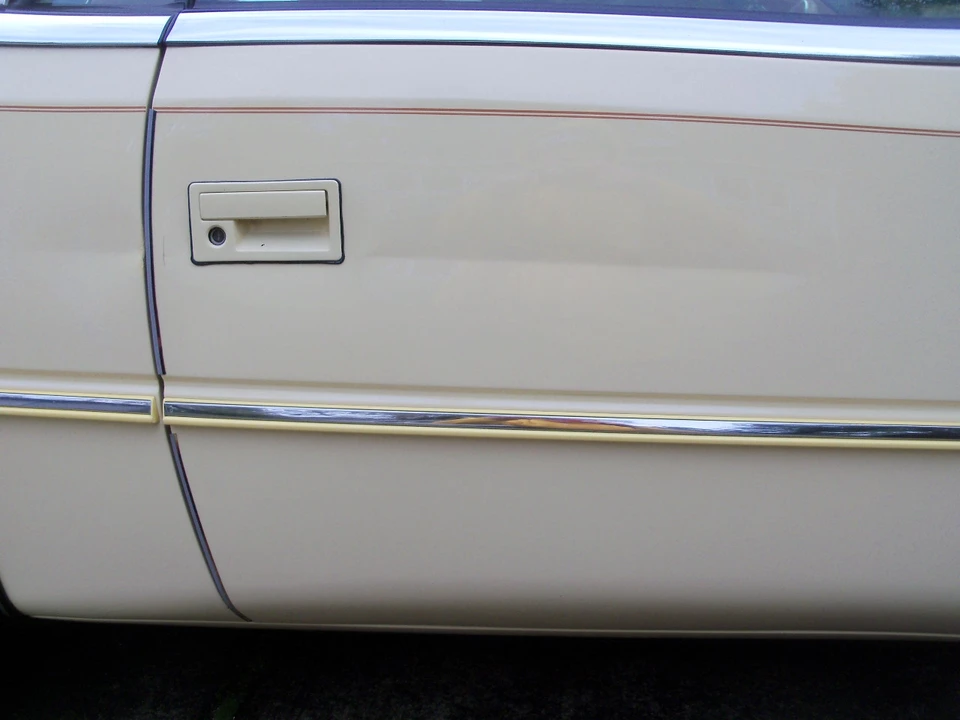 1989 Chrysler TC by Maserati - Image 15 of 31