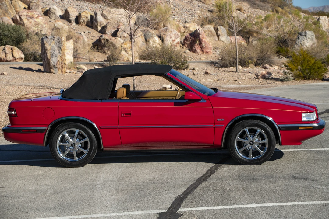 1989 Chrysler TC by Maserati - Image 5 of 31