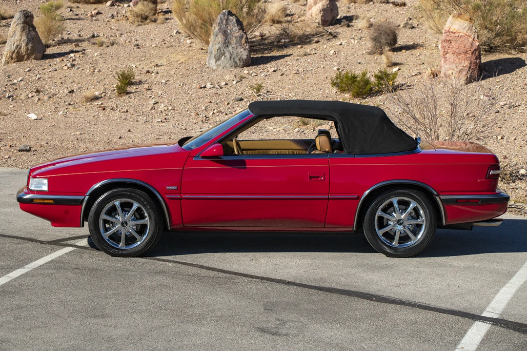 1989 Chrysler TC by Maserati - Image 9 of 31