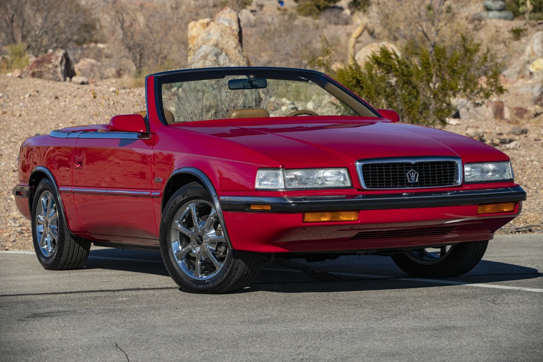 1989 Chrysler TC by Maserati - Image 22 of 31