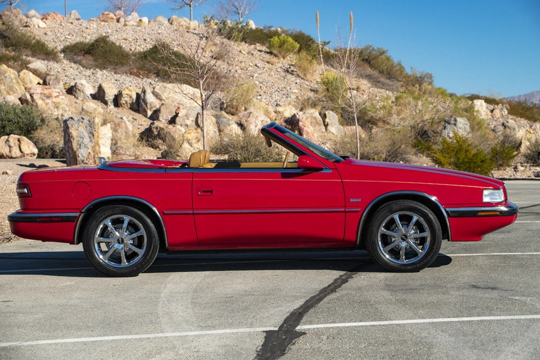 1989 Chrysler TC by Maserati - Image 23 of 31