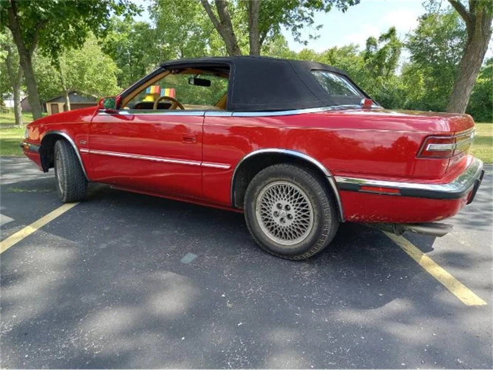 1989 Chrysler TC by Maserati - Image 15 of 30