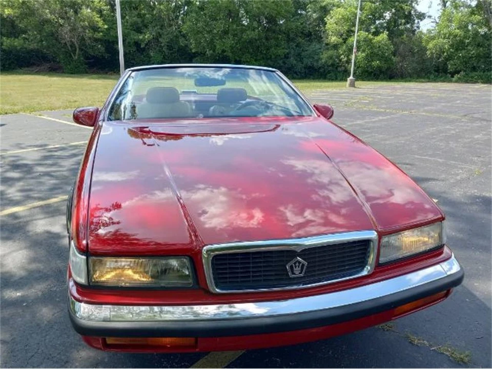 1989 Chrysler TC by Maserati - Image 10 of 30