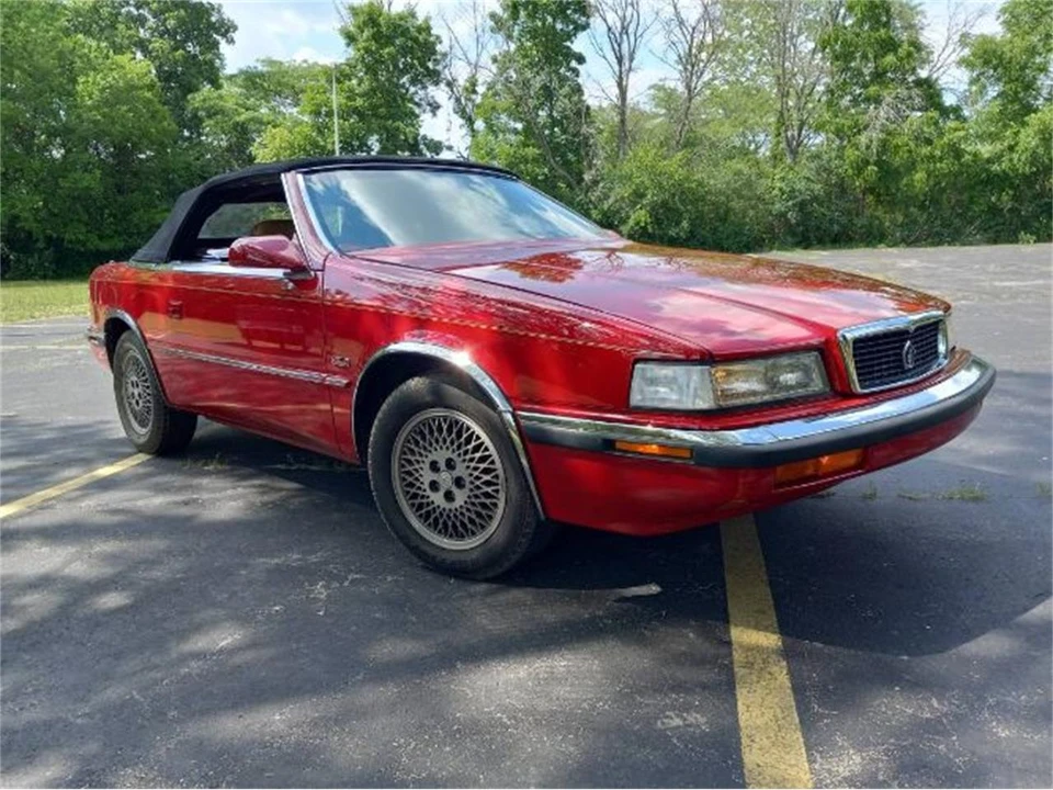 1989 Chrysler TC by Maserati - Image 12 of 30