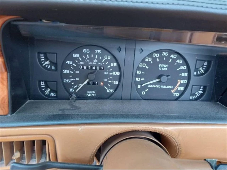 1989 Chrysler TC by Maserati - Image 25 of 30
