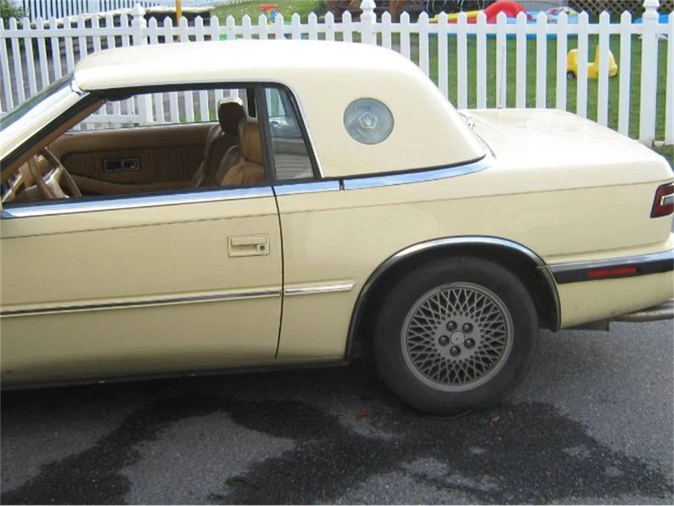 1989 Chrysler TC by Maserati - Image 8 of 8