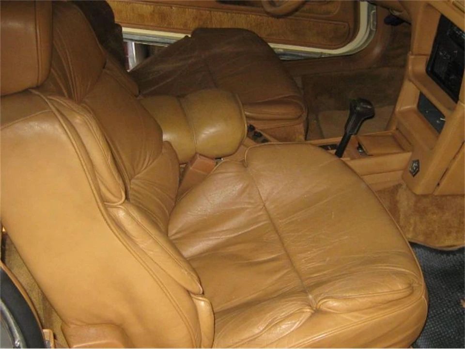 1989 Chrysler TC by Maserati - Image 4 of 8