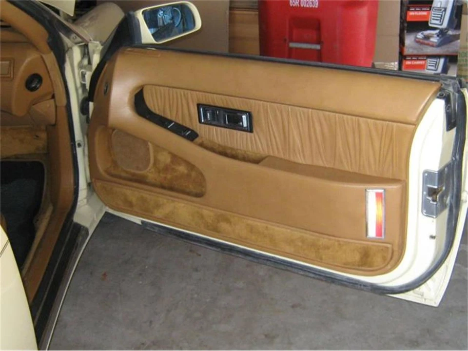 1989 Chrysler TC by Maserati - Image 3 of 8