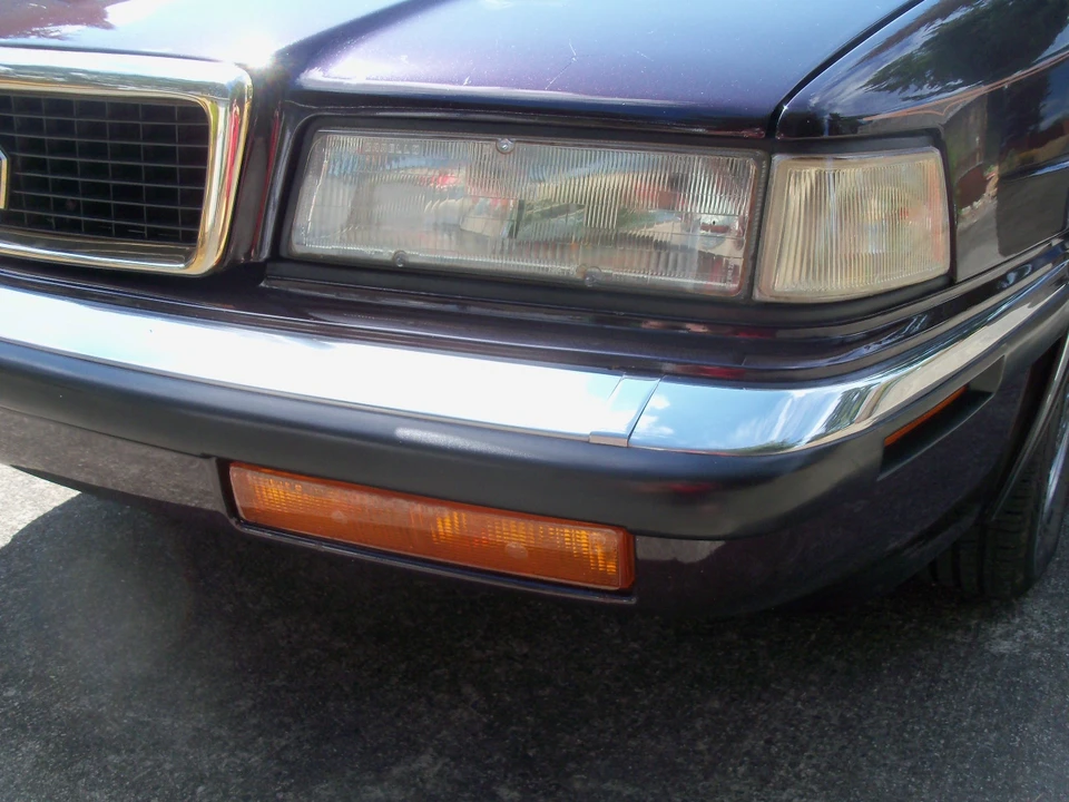 1989 Chrysler TC by Maserati - Image 14 of 31