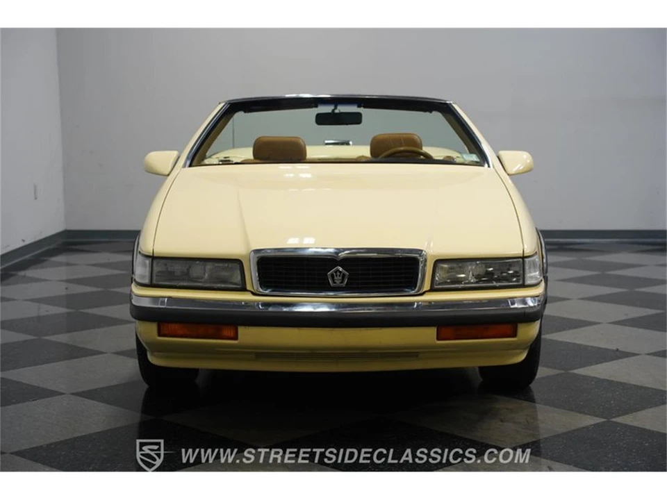 1989 Chrysler TC by Maserati - Image 15 of 31