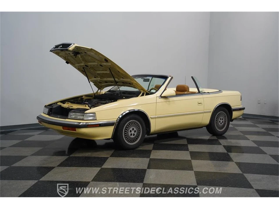 1989 Chrysler TC by Maserati - Image 28 of 31