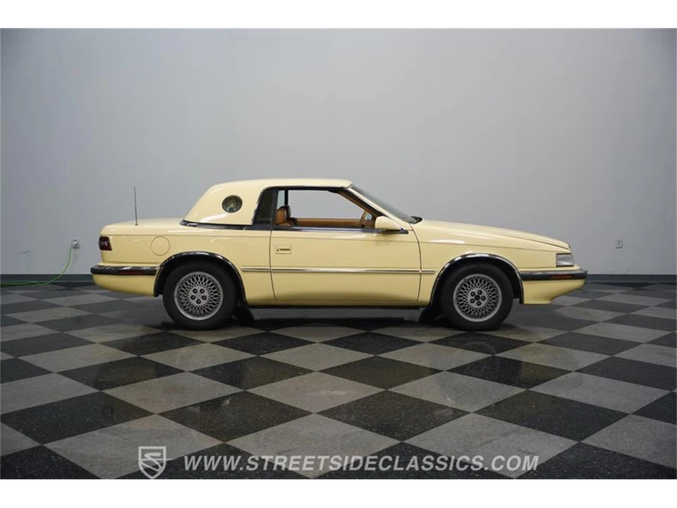 1989 Chrysler TC by Maserati - Image 12 of 31