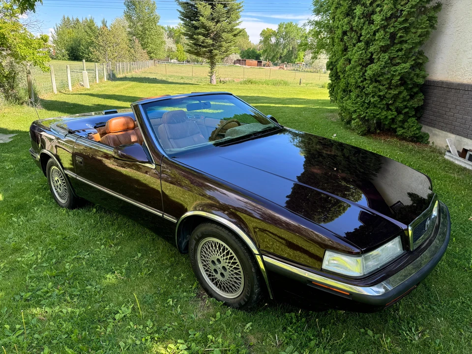 1989 Chrysler TC by Maserati - Image 19 of 31