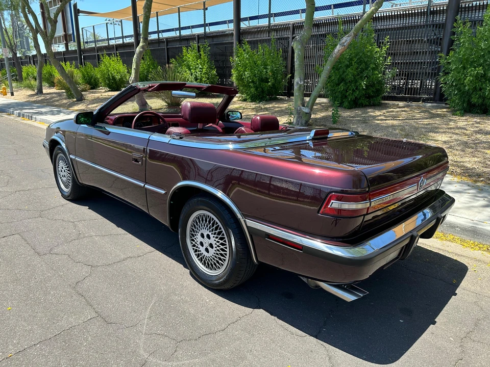 1989 Chrysler TC by Maserati - Image 11 of 31