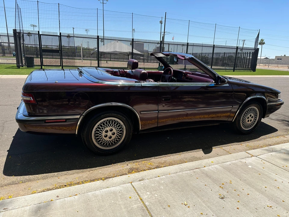 1989 Chrysler TC by Maserati - Image 15 of 31