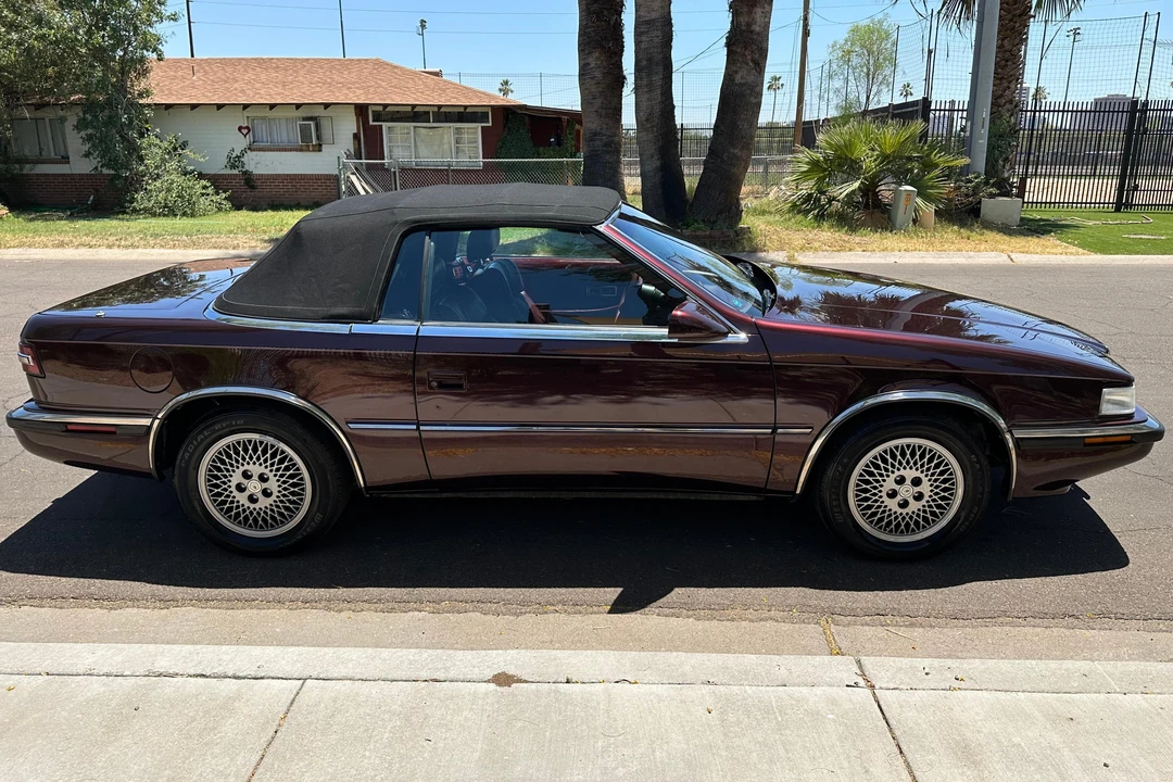 1989 Chrysler TC by Maserati - Image 3 of 31