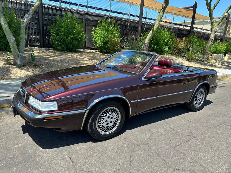 1989 Chrysler TC by Maserati - Image 7 of 31