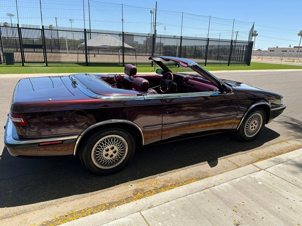 1989 Chrysler TC by Maserati - Image 14 of 31
