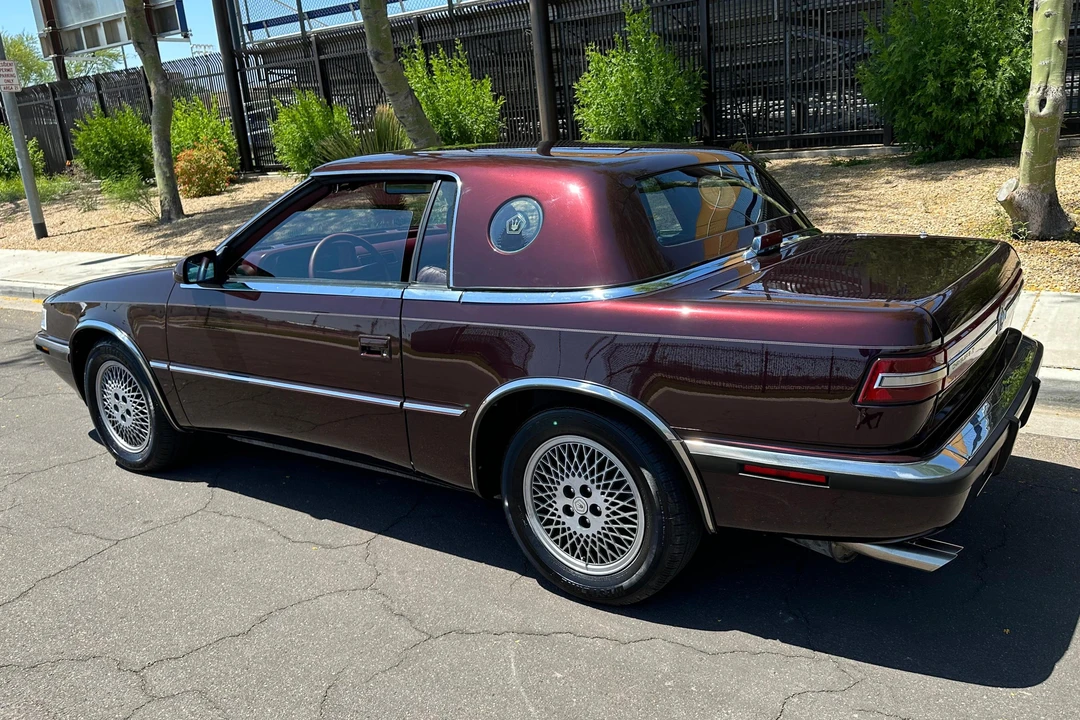 1989 Chrysler TC by Maserati - Image 4 of 31