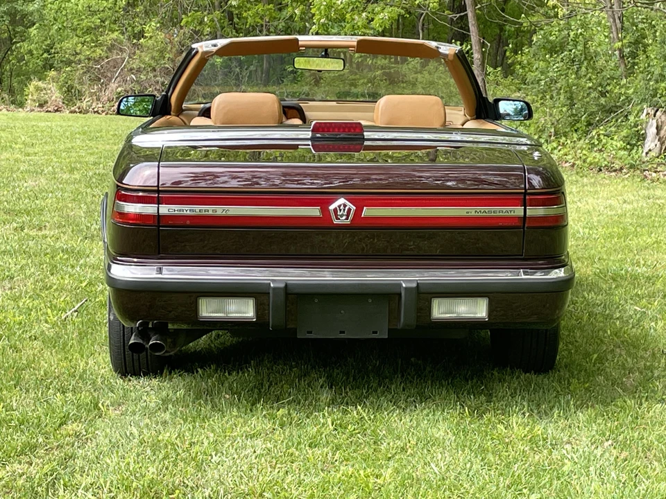 1989 Chrysler TC by Maserati - Image 18 of 31