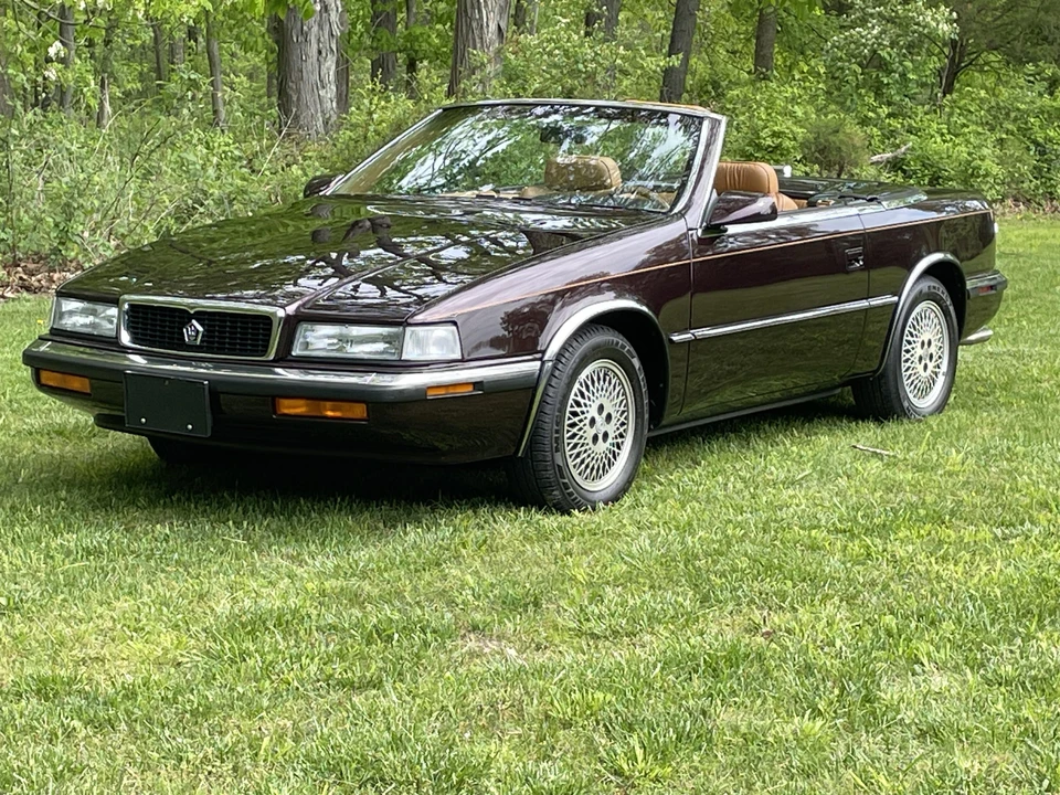 1989 Chrysler TC by Maserati - Image 10 of 31