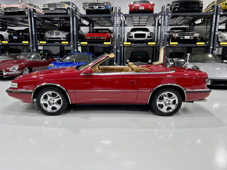 1989 Chrysler TC by Maserati - Image 8 of 31