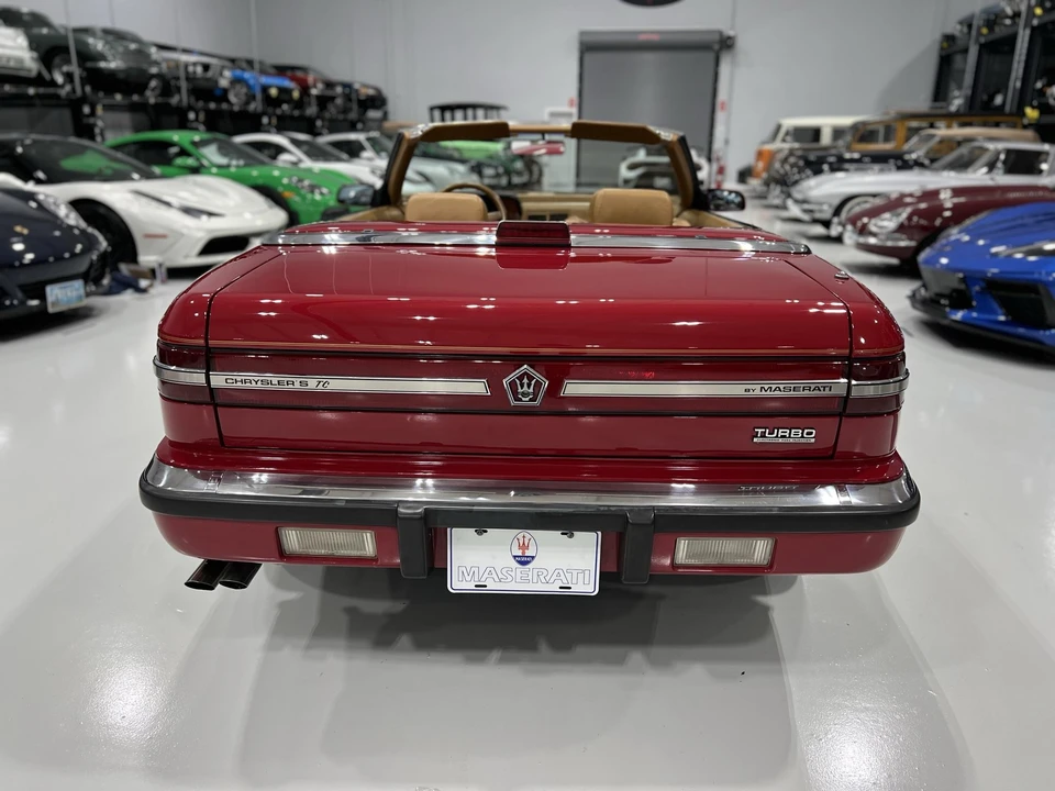 1989 Chrysler TC by Maserati - Image 12 of 31