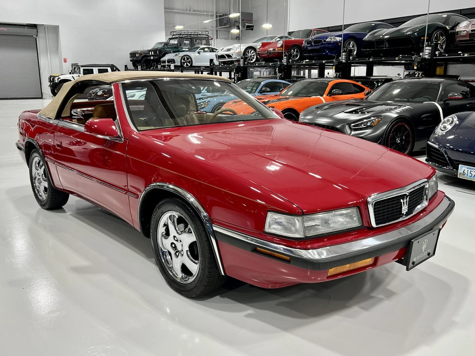 1989 Chrysler TC by Maserati - Image 23 of 31