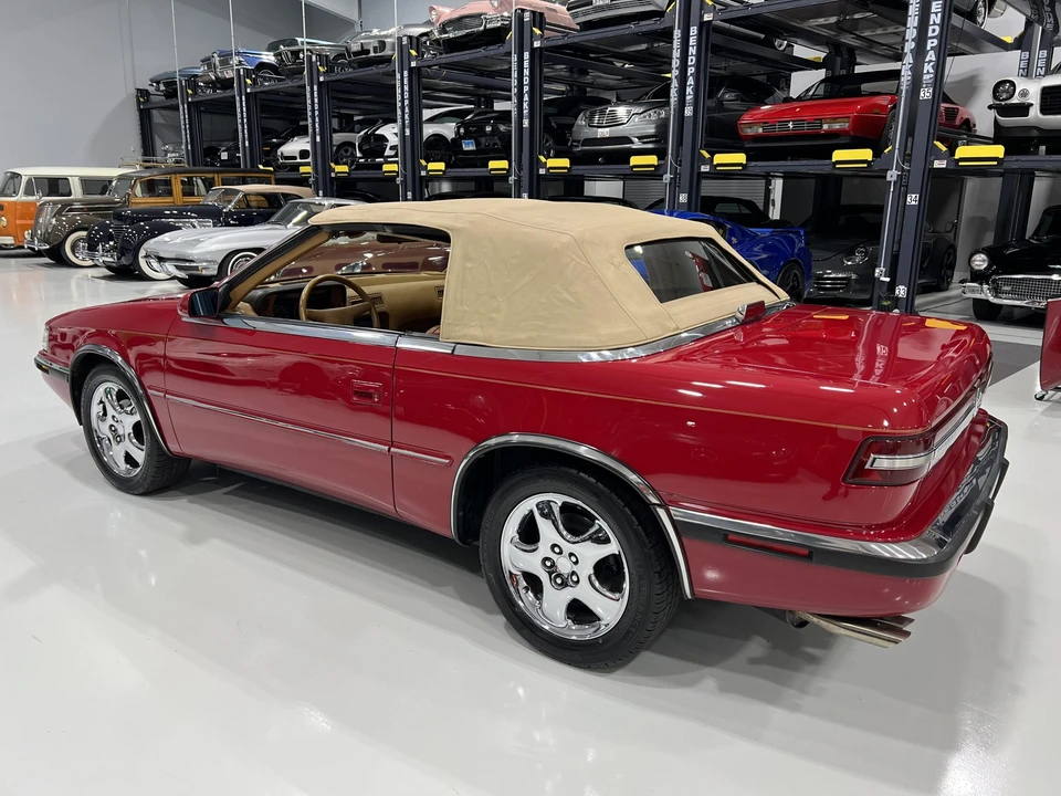 1989 Chrysler TC by Maserati - Image 29 of 31