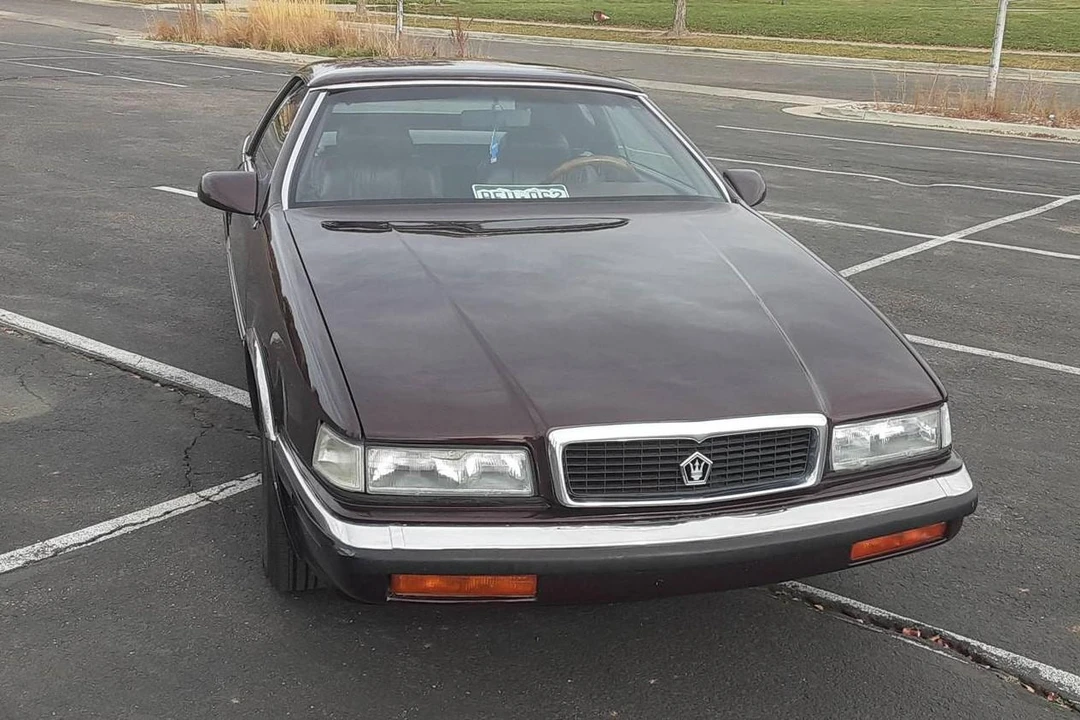 1989 Chrysler TC by Maserati - Image 2 of 21