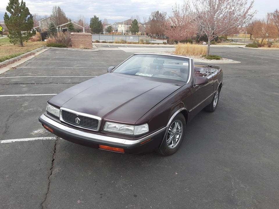 1989 Chrysler TC by Maserati - Image 7 of 21
