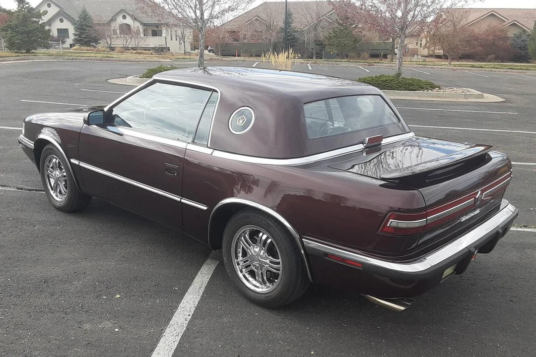 1989 Chrysler TC by Maserati - Image 4 of 21