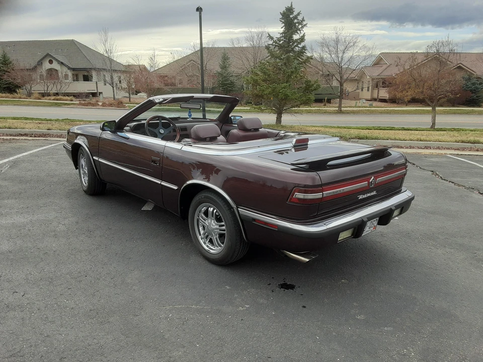 1989 Chrysler TC by Maserati - Image 12 of 21
