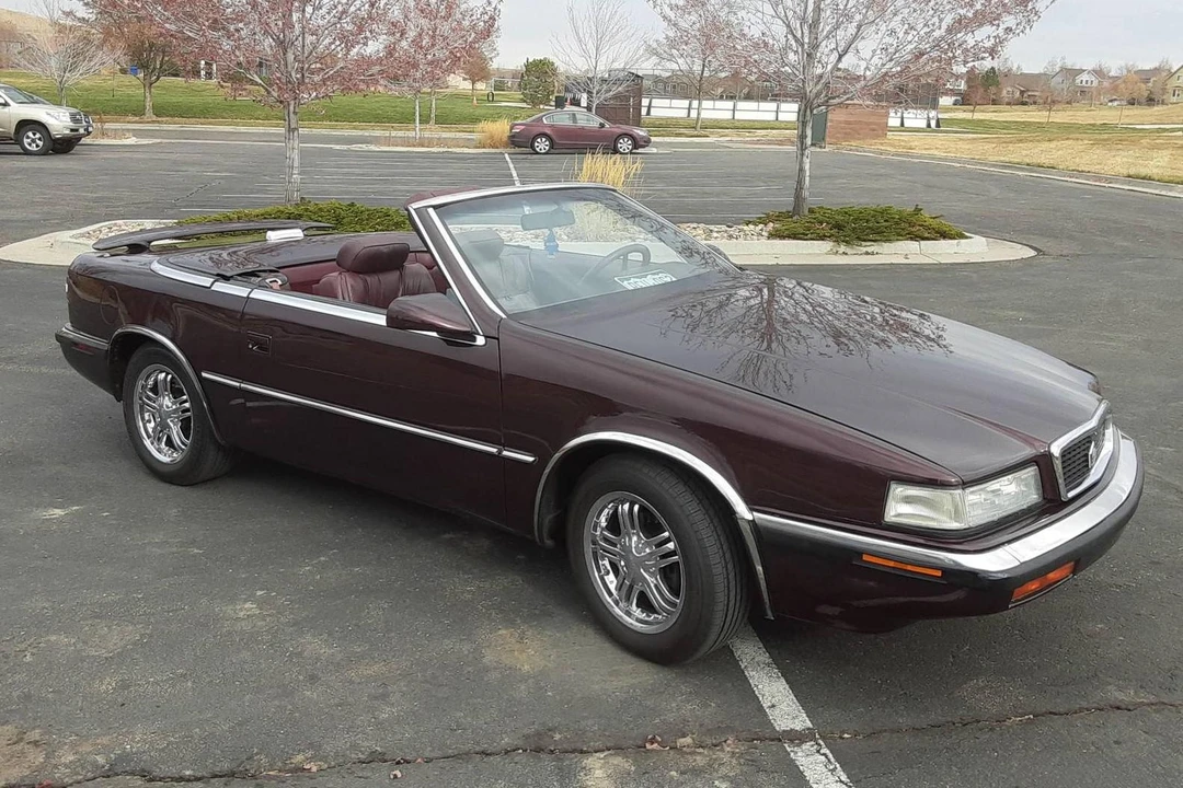 1989 Chrysler TC by Maserati - Image 20 of 21