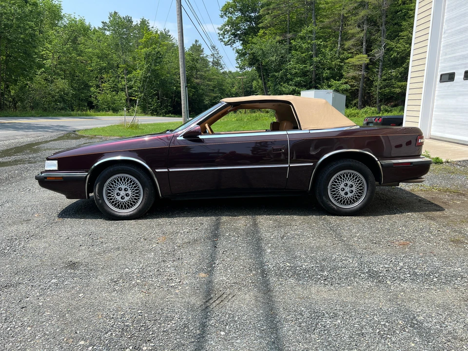 1989 Chrysler TC by Maserati - Image 31 of 31