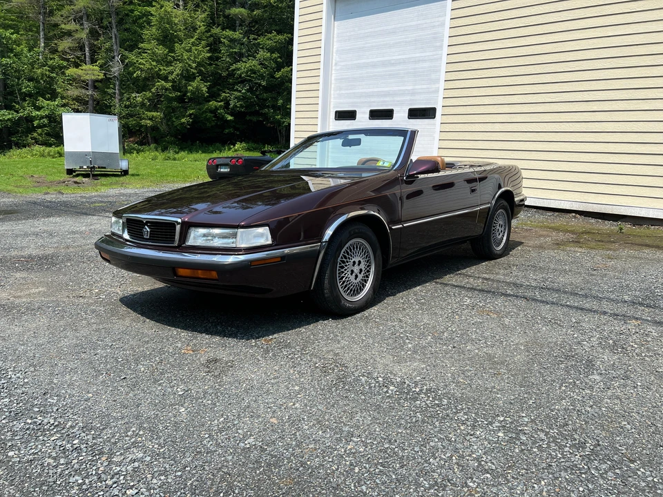 1989 Chrysler TC by Maserati - Image 7 of 31