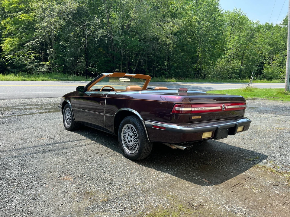 1989 Chrysler TC by Maserati - Image 10 of 31