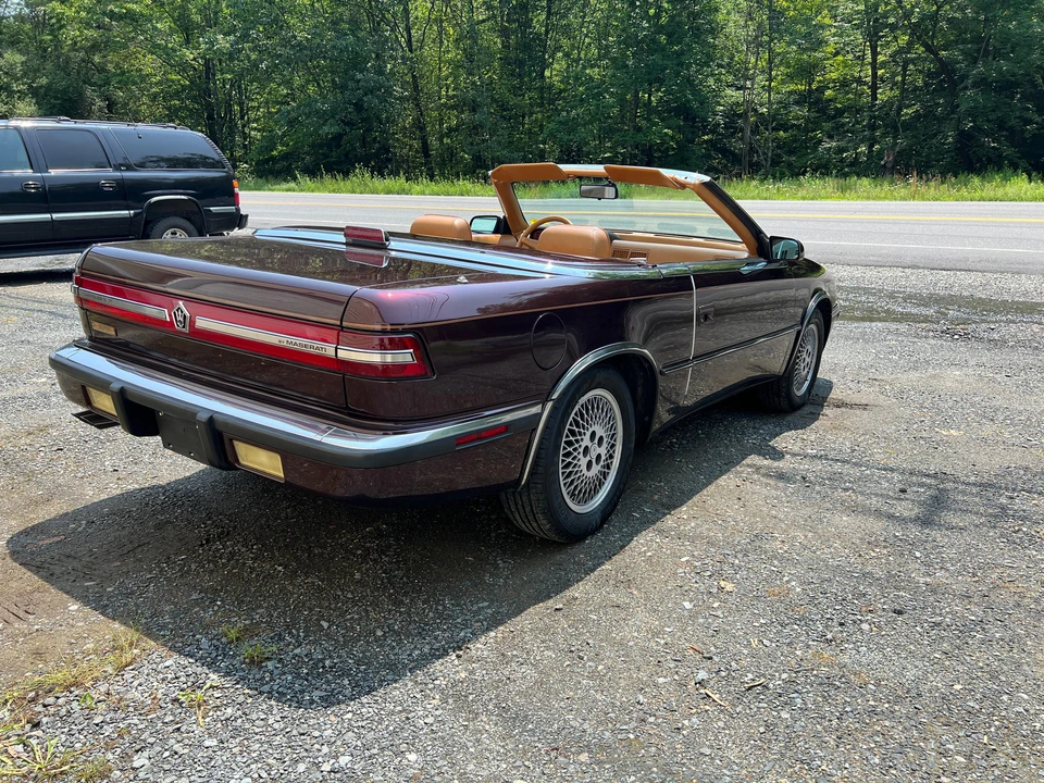 1989 Chrysler TC by Maserati - Image 13 of 31