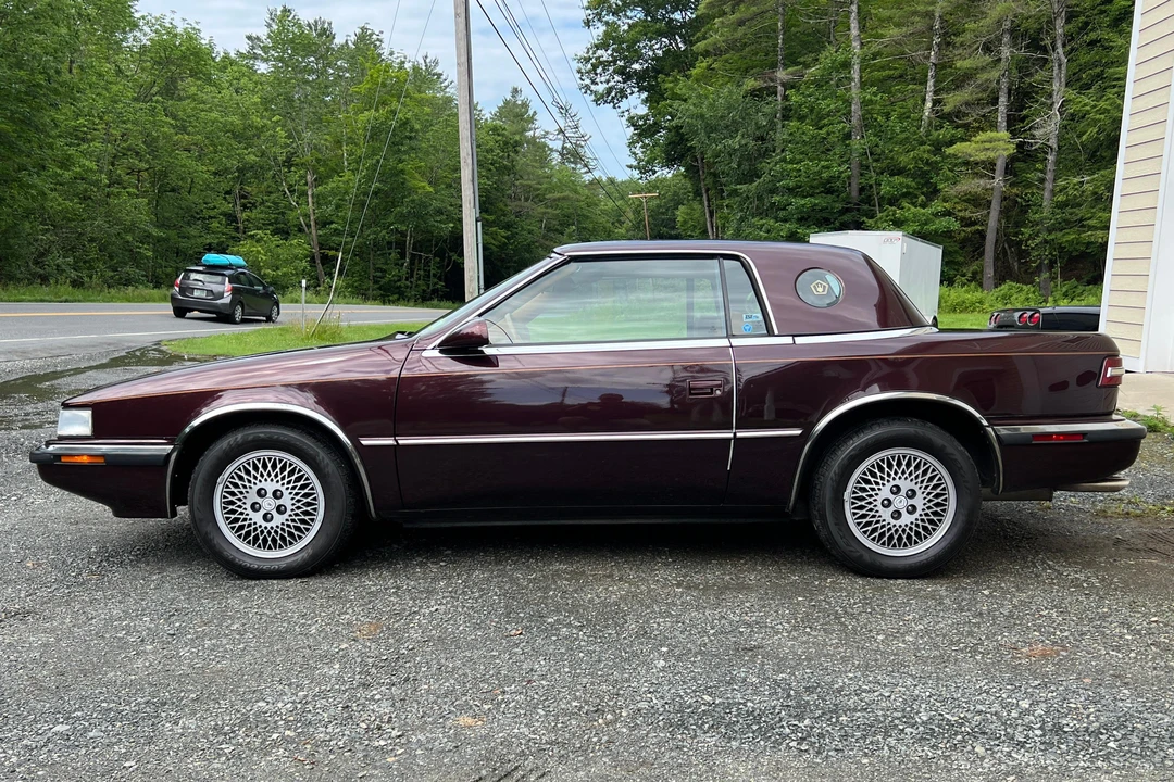 1989 Chrysler TC by Maserati - Image 3 of 31