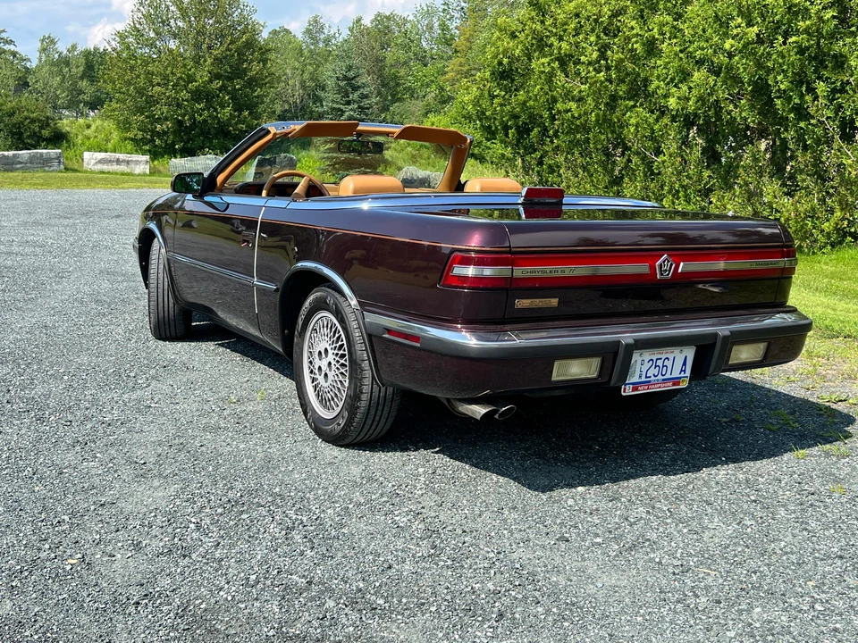 1989 Chrysler TC by Maserati - Image 11 of 31