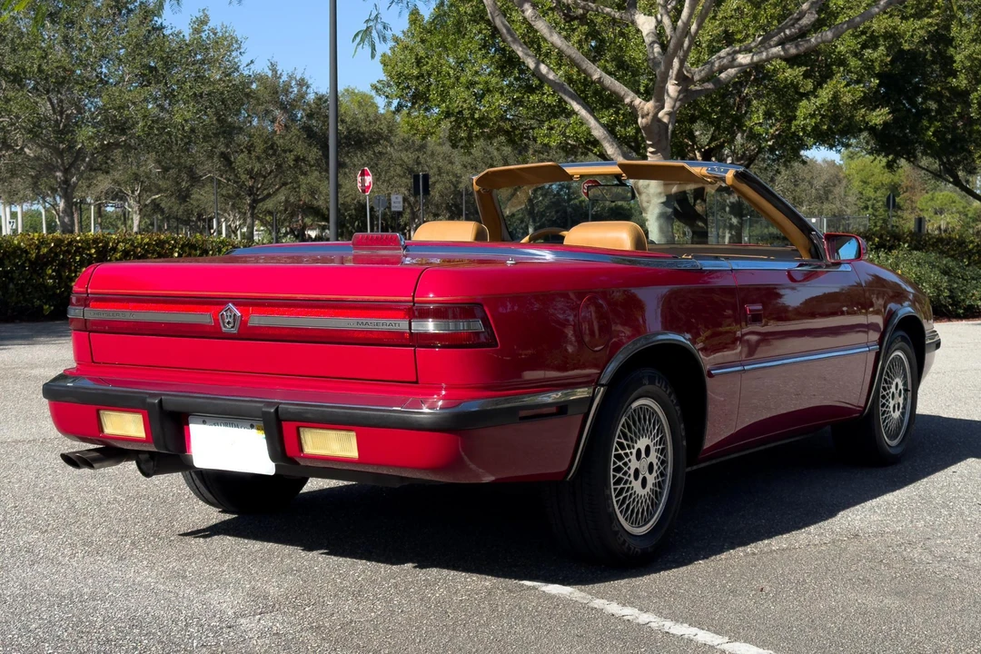 1989 Chrysler TC by Maserati - Image 4 of 31